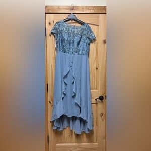 JJ’s House NWT Mother of the Bride Elora Lace Sequin A-line Dress 16W Dusty Blue